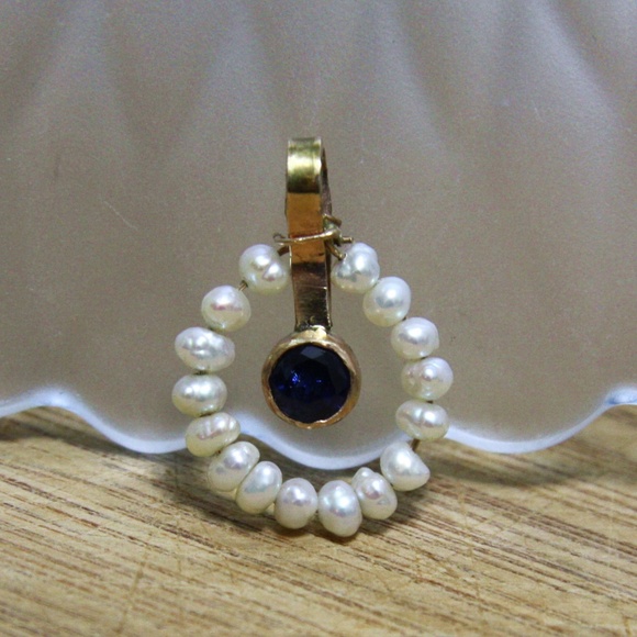 Handcrafted Natural Pearl, Blue Sapphire Pendant Solid 14K Yellow Gold No chain - Picture 2 of 12